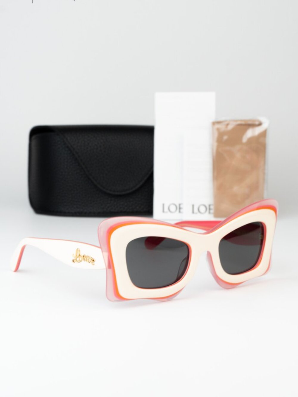 Loewe Women Sunglasses Ivory Pink Grey Cat Eye LW40140U 59A NEW AUTHENTIC